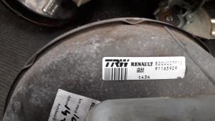 Gebruikte Rembol Opel Vivaro 1.9 DI Prijs op aanvraag aangeboden door Autodemontage Joko B.V.