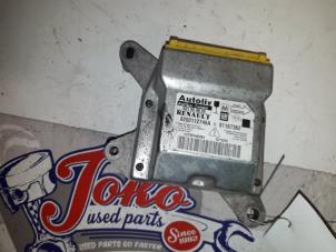 Gebruikte Module Airbag Opel Vivaro 1.9 DI Prijs op aanvraag aangeboden door Autodemontage Joko B.V.