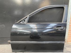 Gebruikte Portier 4Deurs links-voor BMW 3 serie (E46/4) 316i Prijs op aanvraag aangeboden door Autodemontage Joko B.V.
