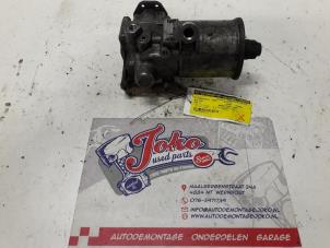 Gebruikte Pomp Servo Mercedes 190 (W201) 2.0 E Prijs op aanvraag aangeboden door Autodemontage Joko B.V.