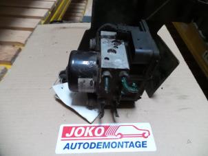 Gebruikte ABS Pomp Ford Ka I 1.6i SportKa Prijs op aanvraag aangeboden door Autodemontage Joko B.V.