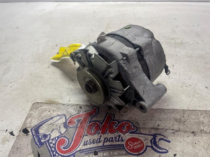 Gebruikte Dynamo Opel Corsa B (73/78/79) 1.2i E City,Swing,Joy,GLS Prijs op aanvraag aangeboden door Autodemontage Joko B.V.