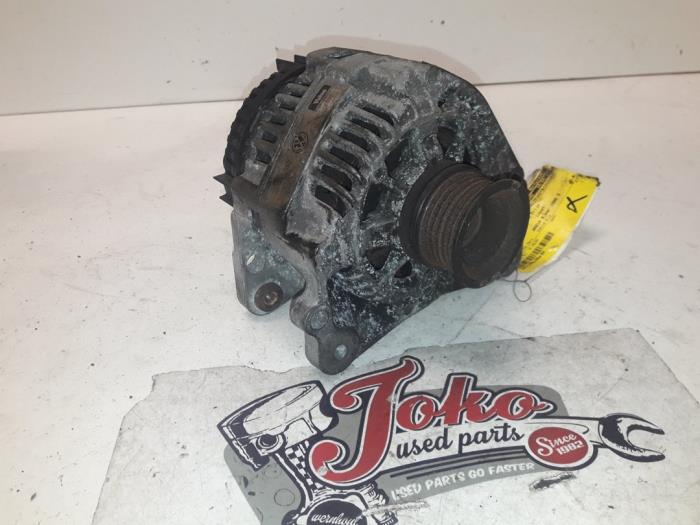 Gebruikte Dynamo Volkswagen Golf III (1H1) 1.6 i Prijs op aanvraag aangeboden door Autodemontage Joko B.V.