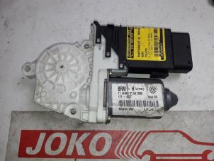 Gebruikte Motor electrisch raam Seat Toledo (1M2) 1.6 Prijs op aanvraag aangeboden door Autodemontage Joko B.V.