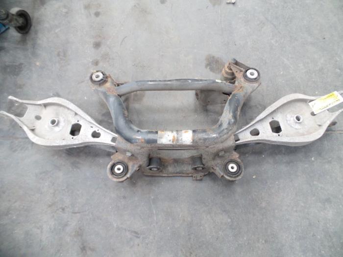 Gebruikte Subframe BMW 3 serie (E46/4) 318d 16V Prijs op aanvraag aangeboden door Autodemontage Joko B.V.