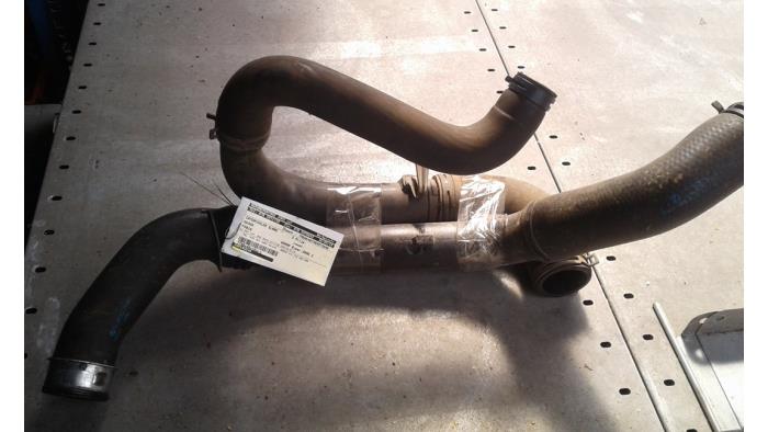 Gebruikte Intercooler Slang Skoda Fabia (6Y2) 1.4 TDI 80 Prijs op aanvraag aangeboden door Autodemontage Joko B.V.