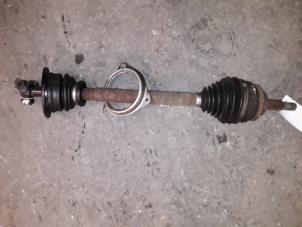 Gebruikte Cardanas links-voor (VWA) Renault Scénic I (JA) 1.9 dTi Prijs op aanvraag aangeboden door Autodemontage Joko B.V.