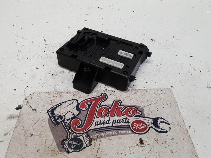 Gebruikte Module Bodycontrol Renault Clio III (BR/CR) 1.5 dCi 70 Prijs op aanvraag aangeboden door Autodemontage Joko B.V.