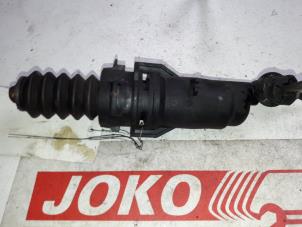 Gebruikte Koppeling Hulp Cilinder Citroen Xantia (X2/X7) 2.0 HDi 110 Prijs op aanvraag aangeboden door Autodemontage Joko B.V.
