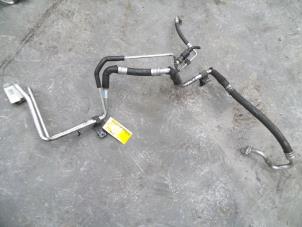 Gebruikte Airco Leiding Hyundai Trajet 2.0 CRDi 16V Prijs op aanvraag aangeboden door Autodemontage Joko B.V.