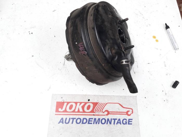 Gebruikte Rembol Hyundai Trajet 2.0 CRDi 16V Prijs op aanvraag aangeboden door Autodemontage Joko B.V.