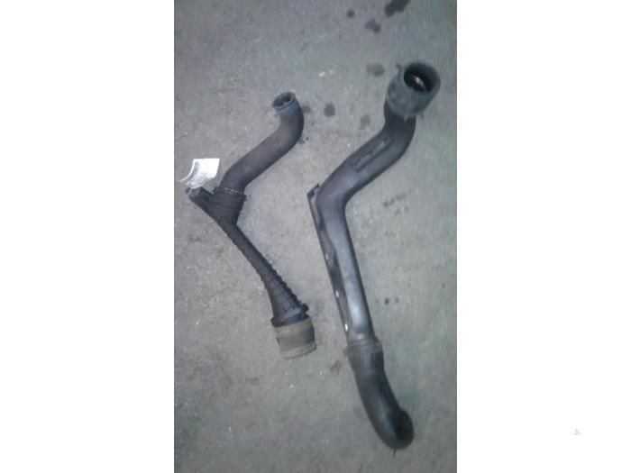 Gebruikte Intercooler Slang Volkswagen Golf IV (1J1) 1.9 TDI Prijs op aanvraag aangeboden door Autodemontage Joko B.V.