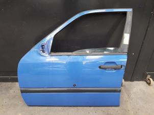 Gebruikte Deur 4Deurs links-voor Mercedes C-Klasse Prijs op aanvraag aangeboden door Autodemontage Joko B.V.