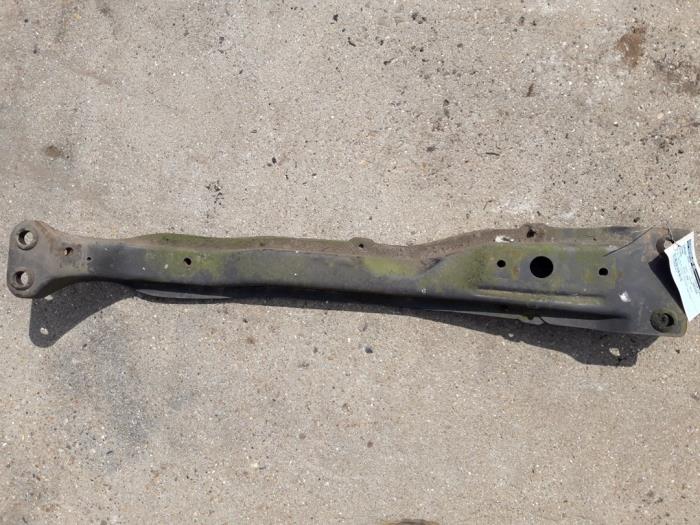 Gebruikte Subframe Nissan Primera (P11) 2.0 16V Prijs op aanvraag aangeboden door Autodemontage Joko B.V.