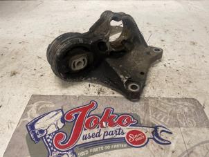 Gebruikte Motorrubber Peugeot 206 (2A/C/H/J/S) 1.9 D Prijs op aanvraag aangeboden door Autodemontage Joko B.V.