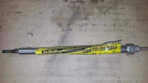 Gebruikte Gloeikaars Nissan Almera (N16) 2.2 Di 16V Prijs op aanvraag aangeboden door Autodemontage Joko B.V.