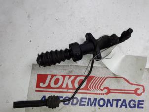 Gebruikte Koppeling Hulp Cilinder Peugeot 307 SW (3H) 2.0 16V Prijs op aanvraag aangeboden door Autodemontage Joko B.V.