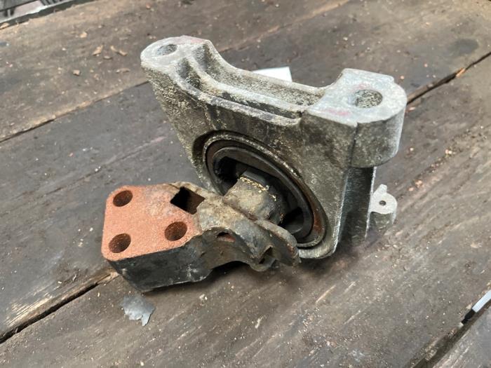 Gebruikte Motorrubber Fiat Stilo (192A/B) 2.4 20V Abarth 3-Drs. Prijs op aanvraag aangeboden door Autodemontage Joko B.V.