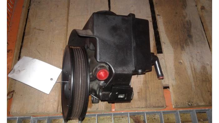 Servopomp Volvo S70, 1996 / 2000 2.5 TDI, Sedan, 4Dr, Diesel, 2.461cc, 103kW (140pk), FWD, D5252T, 1997-01 / 2000-11, LS72 (Gebruikt)