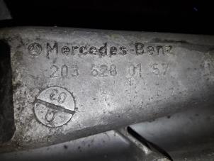 Gebruikte Subframe Mercedes C (W203) 2.2 C-200 CDI 16V Prijs op aanvraag aangeboden door Autodemontage Joko B.V.