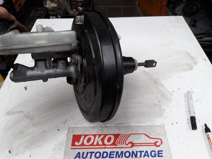 Gebruikte Rembekrachtiger Renault Scénic II (JM) 1.5 dCi 105 Prijs op aanvraag aangeboden door Autodemontage Joko B.V.
