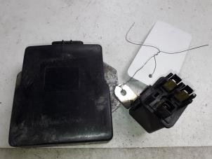 Gebruikte Gloeirelais Mazda 323 Fastbreak (BJ14) 2.0 DTiD 16V Prijs op aanvraag aangeboden door Autodemontage Joko B.V.