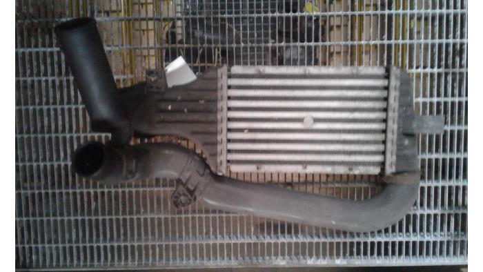 Gebruikte Intercooler Opel Zafira (F75) 2.0 DTI 16V Prijs op aanvraag aangeboden door Autodemontage Joko B.V.