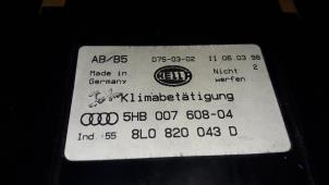 Gebruikte Kachel Bedieningspaneel Audi A4 (B5) 1.6 Prijs op aanvraag aangeboden door Autodemontage Joko B.V.