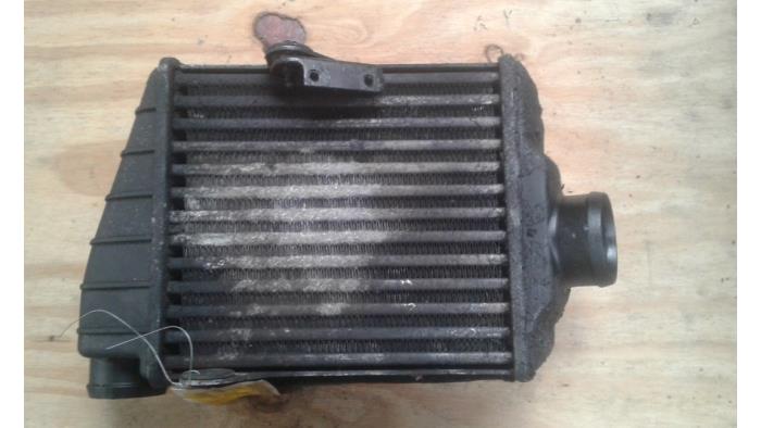 Gebruikte Intercooler Volkswagen Passat (35I) 1.9 TDi Prijs op aanvraag aangeboden door Autodemontage Joko B.V.