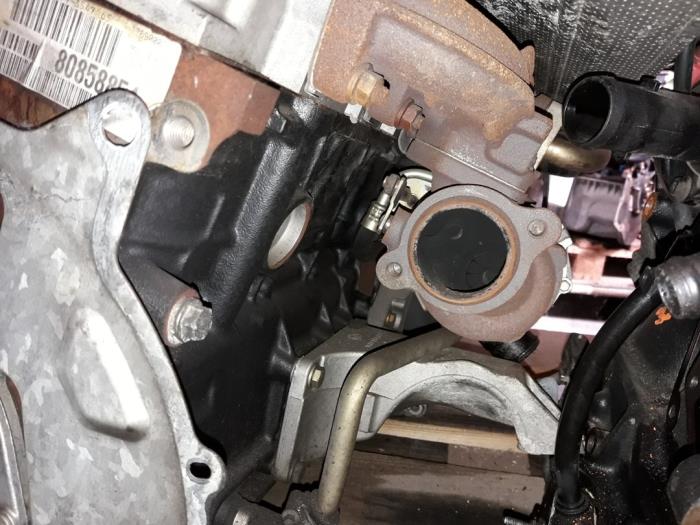 Motor van een BMW 3 serie Compact (E36/5) 318 tds 1998