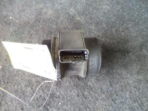 Gebruikte Luchtmassameter Peugeot 307 SW (3H) 2.0 HDi 110 FAP Prijs op aanvraag aangeboden door Autodemontage Joko B.V.