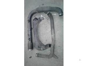 Gebruikte Turboslang Mercedes Vito (638.0) 2.2 CDI 108 16V Prijs op aanvraag aangeboden door Autodemontage Joko B.V.