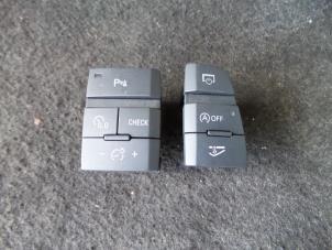 Gebruikte ESP Schakelaar Audi Q7 (4LB) 3.0 TDI V6 24V Prijs op aanvraag aangeboden door Autodemontage Joko B.V.