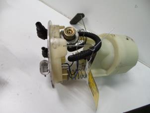 Gebruikte Tank element Pomp Renault Scénic I (JA) 2.0 16V RX4 Prijs op aanvraag aangeboden door Autodemontage Joko B.V.