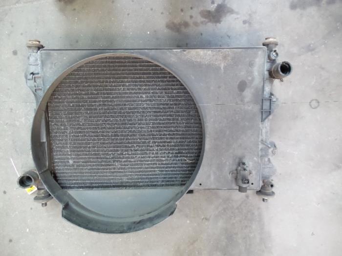Gebruikte Radiateur Ford Transit 2.4 TDdi 16V Prijs op aanvraag aangeboden door Autodemontage Joko B.V.