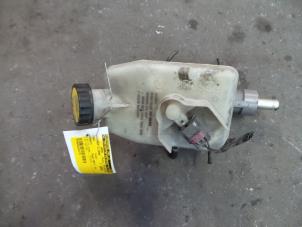 Gebruikte Hoofdremcilinder Ford Transit 2.4 TDdi 16V Prijs op aanvraag aangeboden door Autodemontage Joko B.V.