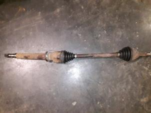 Gebruikte Homokineetas rechts-voor Ford Transit 2.0 TDdi 16V 260S Prijs op aanvraag aangeboden door Autodemontage Joko B.V.