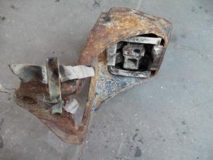 Gebruikte Motorrubber Ford Transit 2.0 TDdi 16V 260S Prijs op aanvraag aangeboden door Autodemontage Joko B.V.