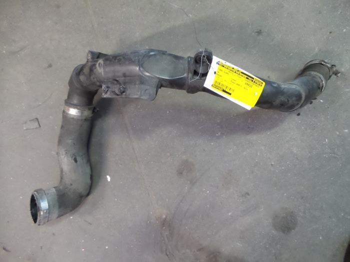 Gebruikte Turboslang Volkswagen Passat (3C2) 2.0 TDI 16V 140 Prijs op aanvraag aangeboden door Autodemontage Joko B.V.
