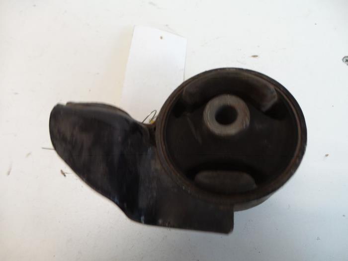 Gebruikte Motorrubber Kia Rio (DC22/24) 1.5 16V Prijs op aanvraag aangeboden door Autodemontage Joko B.V.