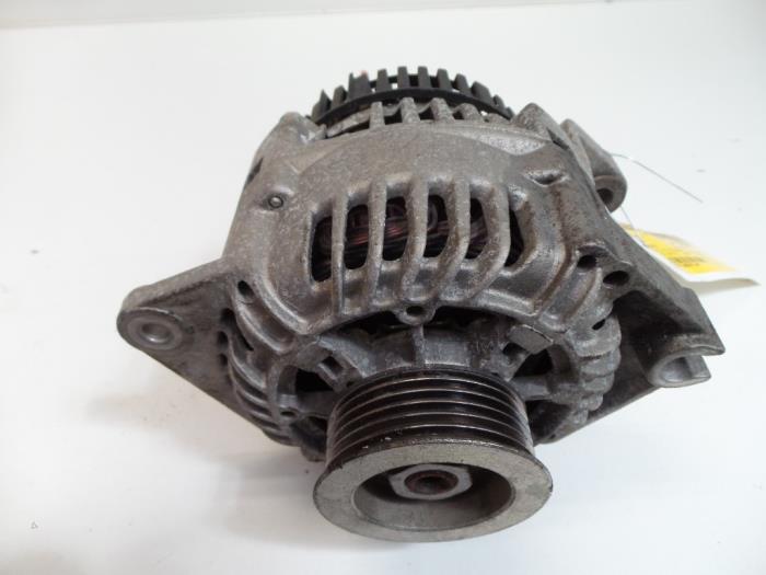 Gebruikte Dynamo Fiat Ducato (230/231/232/234) 1.9 D Prijs op aanvraag aangeboden door Autodemontage Joko B.V.