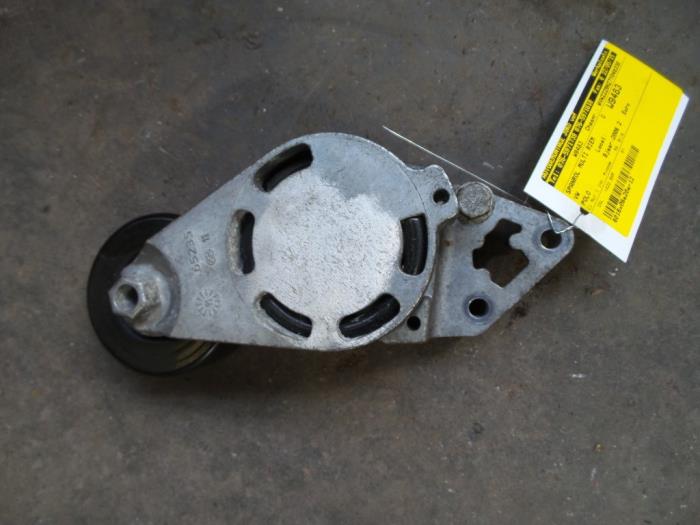 Gebruikte Spanrol Multiriem Volkswagen Polo IV (9N1/2/3) 1.4 TDI 70 Prijs op aanvraag aangeboden door Autodemontage Joko B.V.