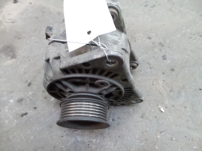 Gebruikte Dynamo Volkswagen LT II 2.5 SDi Prijs op aanvraag aangeboden door Autodemontage Joko B.V.