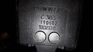 Gebruikte Veiligheidsgordel Insteek links-voor Fiat Stilo (192A/B) 1.6 16V Prijs op aanvraag aangeboden door Autodemontage Joko B.V.