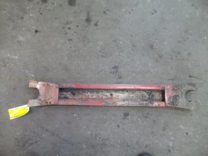 Gebruikte Subframe Iveco New Daily I/II 35.10 Prijs op aanvraag aangeboden door Autodemontage Joko B.V.