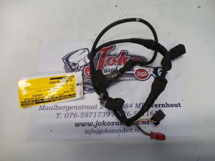Gebruikte ABS Sensor Audi A6 Avant (C5) 2.5 TDI V6 24V Prijs op aanvraag aangeboden door Autodemontage Joko B.V.