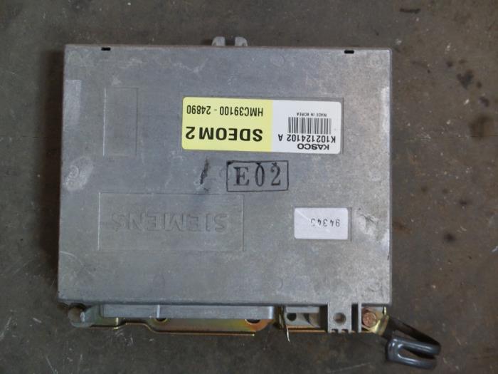 Gebruikte Computer Motormanagement Hyundai Lantra/Elantra II 1.5i GL,GLS 8V Prijs op aanvraag aangeboden door Autodemontage Joko B.V.