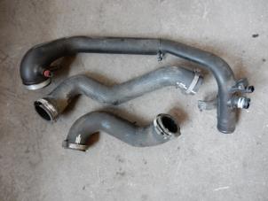 Gebruikte Intercooler Slang Saab 9-3 I (YS3D) 2.0t 16V Ecopower Prijs op aanvraag aangeboden door Autodemontage Joko B.V.