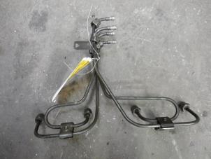 Gebruikte Dieselleiding Set Hyundai H-1/H-200 2.5 Tdi Prijs op aanvraag aangeboden door Autodemontage Joko B.V.