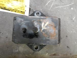 Gebruikte Motorsteun Hyundai H-1/H-200 2.5 Tdi Prijs op aanvraag aangeboden door Autodemontage Joko B.V.